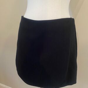 LOFT Black Mini Skort